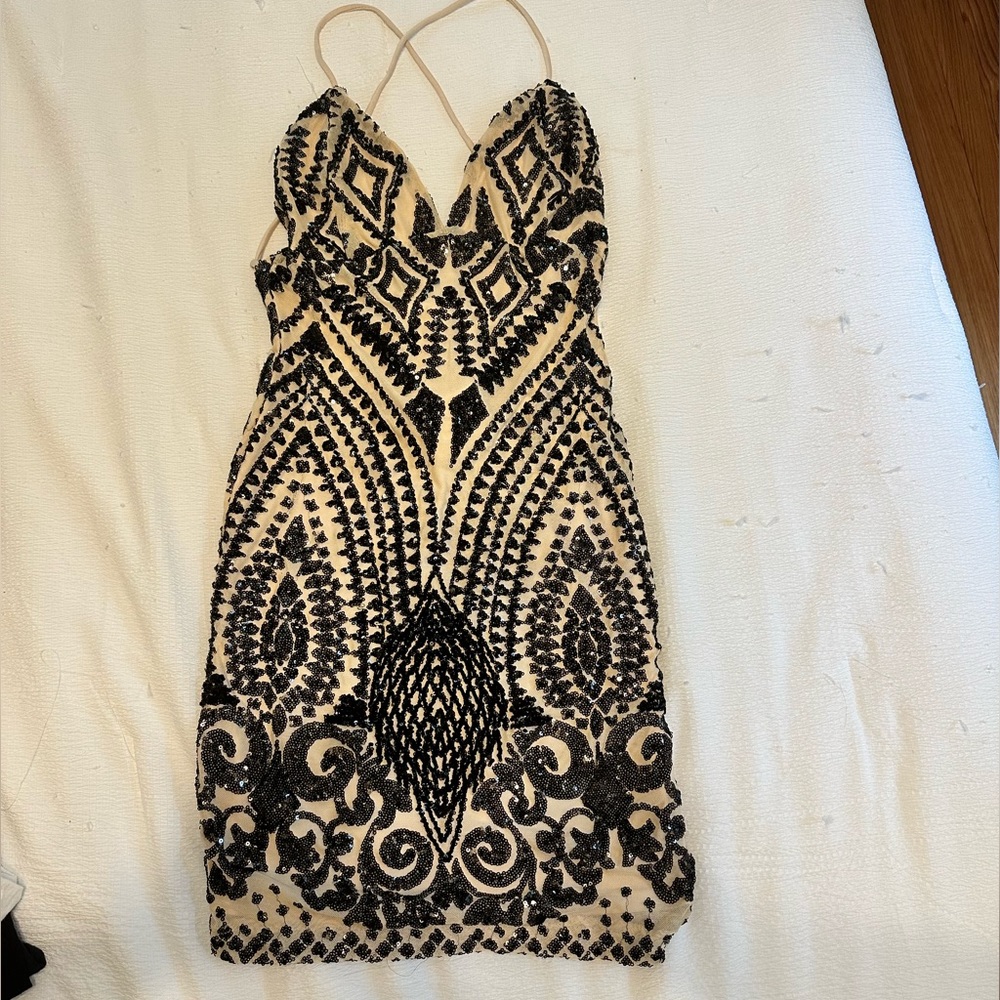 Azkara Main Strip Dress